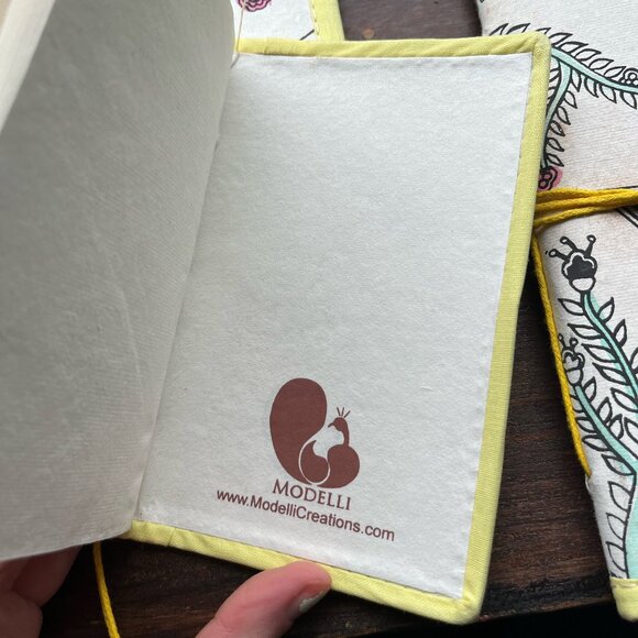 Modelli Creations set of 3 natural fiber journals - Picture 4 of 8